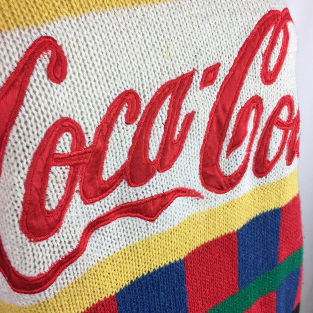 ❌sold❌ COCA COLA Color Block Spell Out Star - Picture 2 of 10